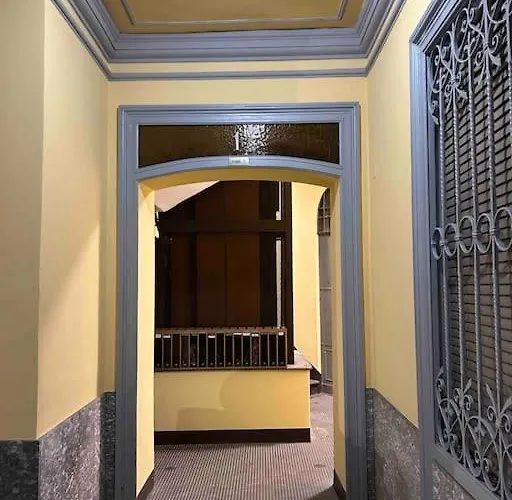 Royal In Апартаменты *